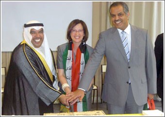 الركيبي أول عربي يحصل على الدكتوراه الفخرية من الجامعة الأميركية في باريس