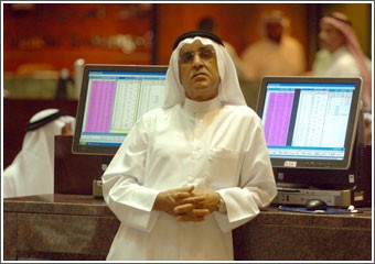 السوق يعيش حالة «الهاجس الأكبر» وخروج المضاربين انتظاراً للأرباح التشغيلية