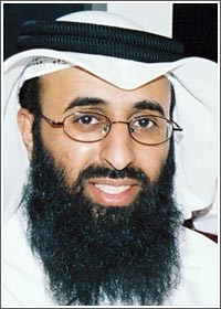 القحطاني: التعرض للقيادات النقابية في القطاع النفطي ومؤسسات المجتمع المدني سابقة يجب الوقوف في وجهها بحزم 