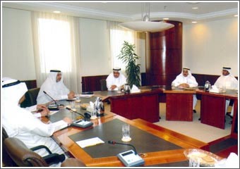غرفة التجارة واتحاد شركات التنظيف ناقشا آلية حفظ حقوق العمل والعمال