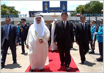 رئيس الوزراء وصل الفلبين في ختام جولته الآسيوية 