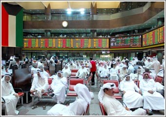 «بيان»: السوق فقد الكثير من مكاسبه السنوية إثر عمليات بيع كثيفة