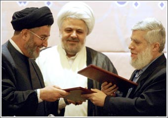 وثيقة تعاون بين السلفيين وحزب الله لمنع الفتنة