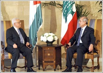 محمود عباس من بعبدا: نحن ضد توطين الفلسطينيين في لبنان والسنيورة يتحدث عن أوضاع مليئة بالاحتمالات