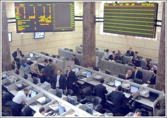 المراكز المالية لشركات السمسرة مهددة بالانهيار بعد هبوط البورصة المصرية