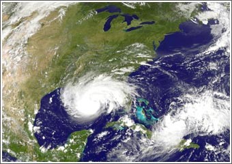 الإعصار غوستاف: مليونا لاجئ في لويزيانا والجمهوريون اختصروا أعمال مؤتمرهم الانتخابي