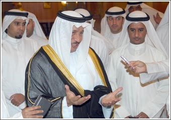المبارك: توجيهات أميرية بتوفير الدعم الكامل لمنتسبي الجيش