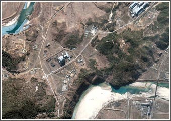 بيونغ يانغ تؤكد نيتها إعادة تشغيل مفاعل يونغبيون: لا نريد أن يرفع اسمنا من قائمة الإرهاب الأميركية 