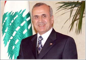 سليمان يعد المغتربين بالبطاقة الاغترابية وبمنح الجنسية لمستحقيها في أقرب وقت