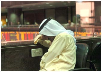 10 محطات يجب التوقف أمامها بعدما نزفت البورصة 888 نقطة في يومين 