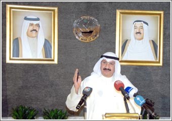 محافظ «المركزي»: لدينا «تخمة» بالسيولة وإجراءاتنا الاستباقية جنَّبتنا خسائر ضخمة
