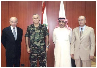 العماد قهوجي: نسير على نهج وثوابت ومفاهيم الرئيس سليمان