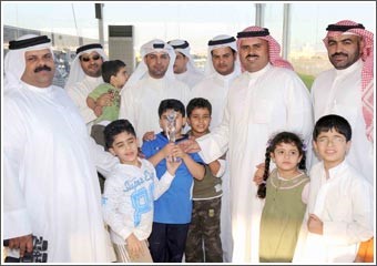 المحمد يكرّم اللجان العاملة في «خليجي 9» للبولينغ