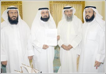 الطبطبائي وهايف والبرغش يستجوبون رئيس الحكومة بـ 3 محاور