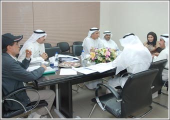 ندوة «الأنباء»: العلاقة بين الإدارة الجامعية وجمعية أعضاء هيئة التدريس بجامعة الكويت.. خلافات زائلة أم هدوء يسبق العاصفة؟