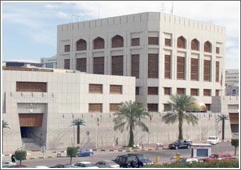 مسؤولو الخزينة طالبوا «المركزي» بضمان الودائع غير الآمنة للبنوك خارج الكويت