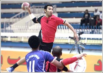 «يد» خيطان تقسو على التضامن