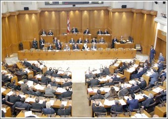 مجلس النواب أقرّ دفع فروقات الرواتب وزيادة الحد الأدنى للأجور