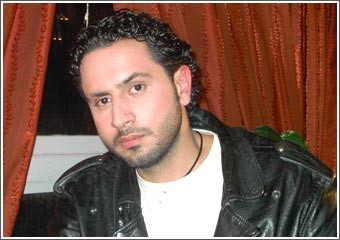 قيس الشيخ نجيب: أحترم مهنتي وأوازن بين أجري وخياراتي
