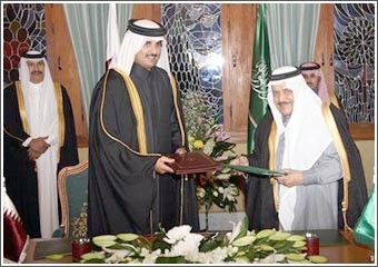 قطر والسعودية توقعان الاتفاق النهائي لترسيم الحدود البرية والبحرية بينهما