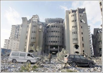 «حرب غزة»: قراءة سياسية أوّلية في الظروف والأهداف والتداعيات