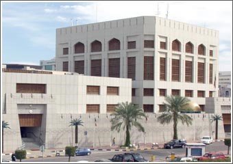 أوساط استثمارية تطالب «المركزي» بخفض نسبة تغطية الاقتراض إلى 120% 