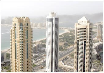 الشكرة: اقتصاد الإمارات قادر على تخطي الأزمة