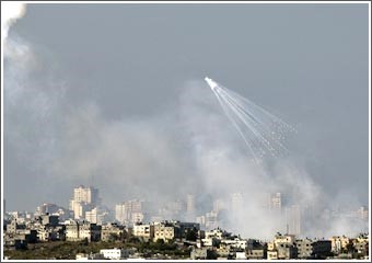 مجازر غزة تدخل أسبوعها الثالث وإسرائيل تطالب العالم بـ «منحها الوقت الكافي»
