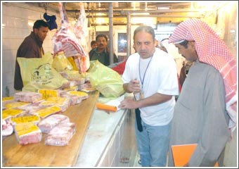 العرادي: ضبط 175 كيلوغراماً من اللحوم المجمدة غير الصالحة للاستهلاك الآدمي في العاصمة