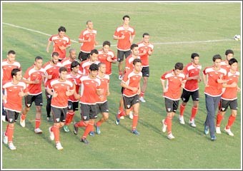 الأزرق يتدرب اليوم ويلاقي تركمانستان الثلاثاء