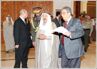 القمة اعتمدت مشروعات ينتظرها المواطن العربي: الربط الكهربائي والبري وإقرار البرنامج الطارئ للأمن الغذائي والاتحاد الجمركي والأمن المائي
