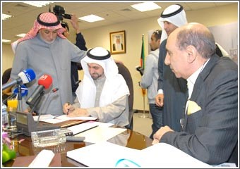 صفر: ترحيل بعض الميزانيات الخاصة بالمشاريع الكبرى للأعوام المقبلة