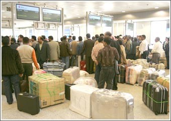 17 شركة طيران في منطقتي آسيا والمحيط الهادي عانت انخفاضاً في نقل الركاب بنسبة 1.8% في 2008