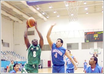 الكويت يحافظ على صدارة «السلة»