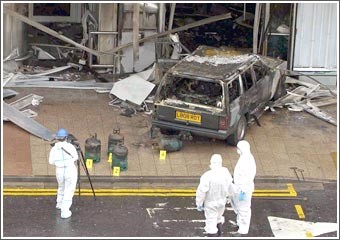 2008 عام إرهاب الإنترنت في بريطانيا: تجنيد وتدريب لتنفيذ اعتداءات دموية