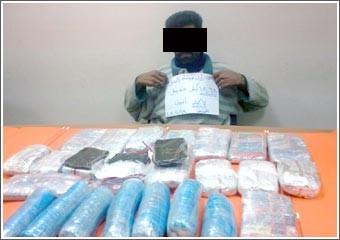 إيراني حاول تهريب 24 كيلو مخدرات في شحنة «غذائية» وحشيش جزيرة بوبيان يرتفع إلى 51 كيلوغراماً