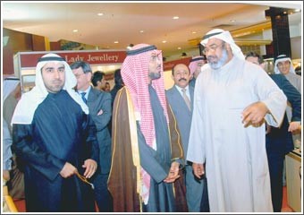 تمديد إقامة معرض المجوهرات العالمي السابع إلى السبت المقبل نزولاً على رغبة المشاركين