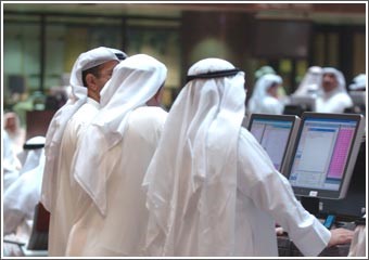 تطبيق الفائدة الصفرية وتأسيس مشاريع مشتركة بين الحكومة و«الخاص» بداية الحل الصحيح للأزمة