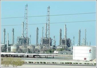 «الوطني»: 8.7 مليارات دينار فائض الكويت في الأشهر العشرة الأولى لـ 2008 /2009