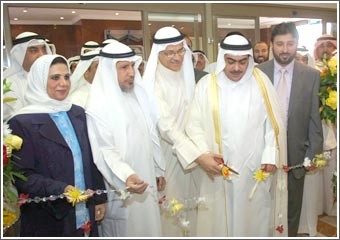 الروضان افتتح التوسعة الأميرية بمستشفى الجهراء: حل المجلس كان مطلباً شعبياً