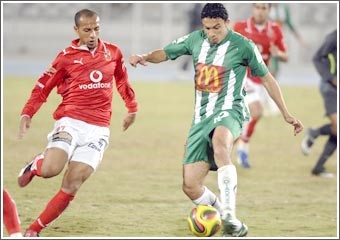 الأهلي يفلت بثلاث نقاط غالية من الاتحاد السكندري ويبتعد بالصدارة