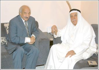 منصور المنصور: أسست مسرح الخليج عام 1963 وأولى مسرحياته كانت «الخطأ والفضيحة» بمشاركة حياة الفهد