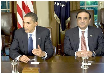 أوباما: أميركا وأفغانستان وباكستان تواجه «عدوا مشتركاً» هو القاعدة