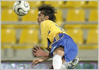 الريان يواجه الغرافة في نهائي كأس أمير قطر