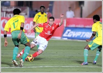 الأهلي يسعى إلى فوز كبير على سانتوس الأنغولي