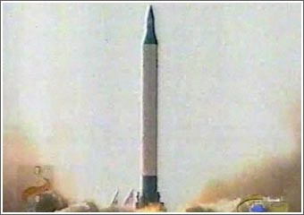 إيران تجرّب صاروخاً قادراً على بلوغ  أوروبا.. وبورصة مرشحي الرئاسة تنخفض لـ 4