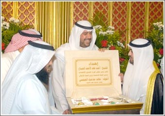 فنيس العجمي: الكويت منذ نشأتها واحة سلام ووئام وآل الصباح عرفوا بحبهم لشعبهم