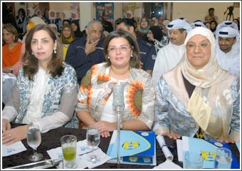 جمعية المرشدات الكويتية كرمت النائبات الأربع بعد فوزهن بعضوية البرلمان