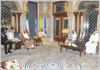 الأمير بحث مع رئيس بنين المستجدات الإقليمية والدولية