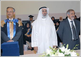مستشفى السلام الدولي يرعى حفل تخريج دفعة جديدة من طلبة كلية الطب بـ 2009